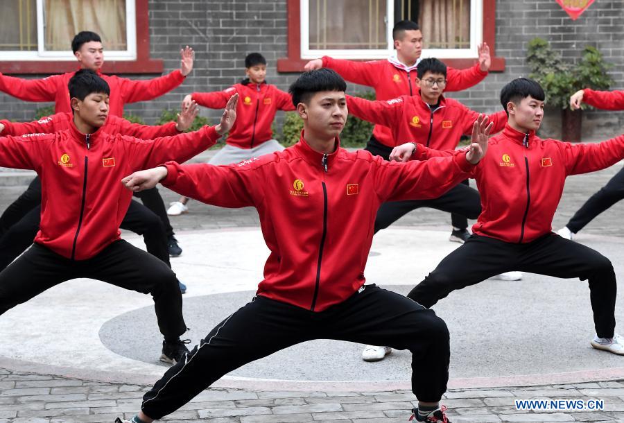 Tai Chi, um símbolo muito popular na China - China Hoje