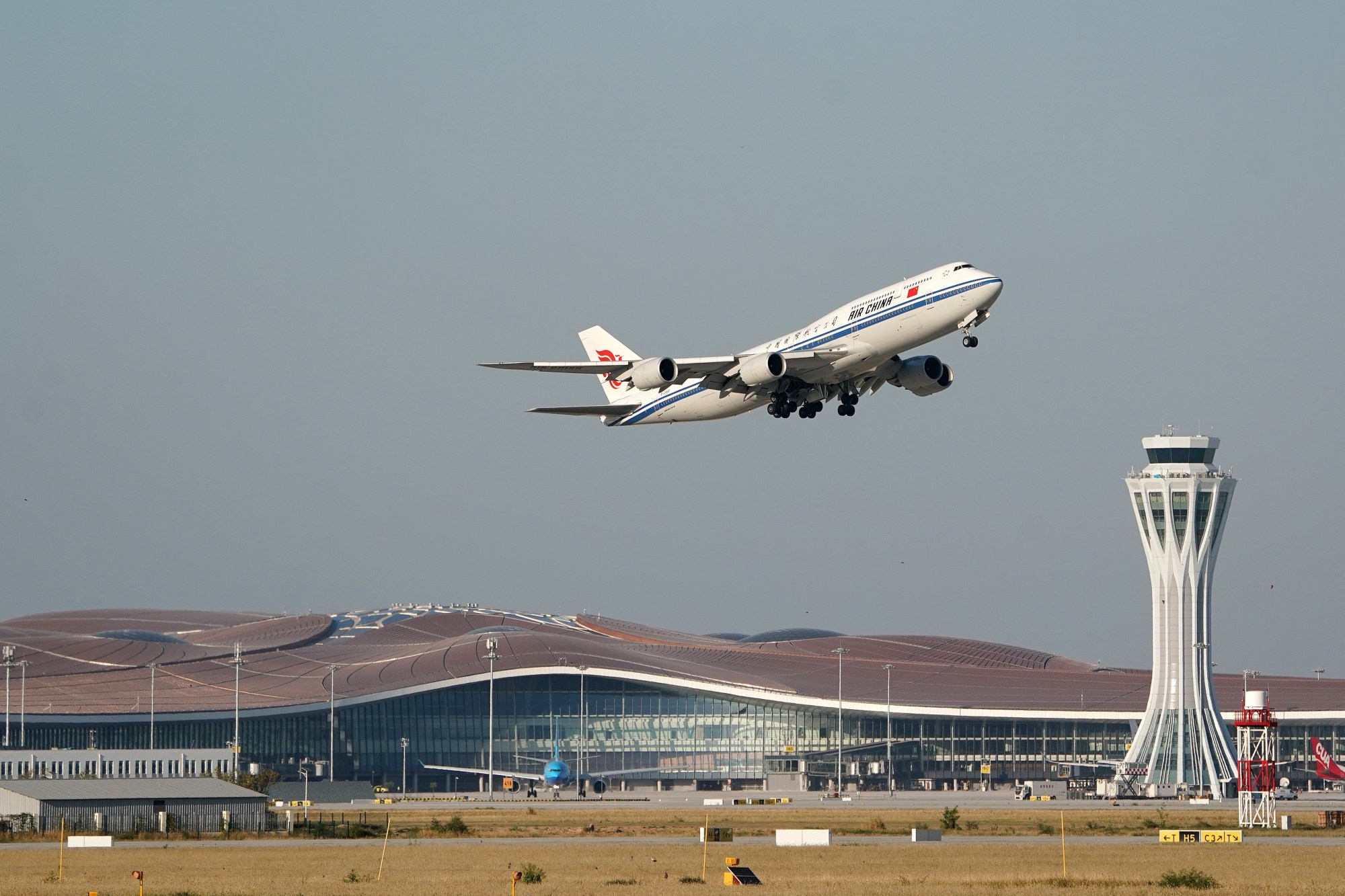 Reembolso de impostos para turistas atinge recorde em aeroportos de Beijing