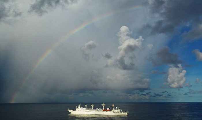 Foto aérea mostra o navio de rastreamento de naves espaciais da China Yuanwang-3 navegando no sul do Oceano Pacífico, em 21 de junho de 2019. (Xinhua/Li Yuze)