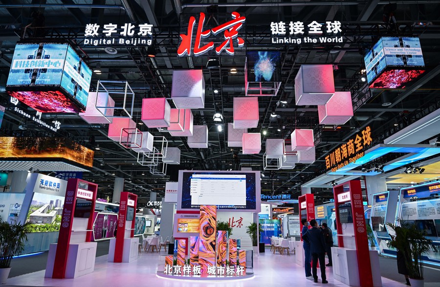 Primeira Exposição Global de Comércio Digital em Hangzhou, Província de Zhejiang, leste da China. (Xinhua/Xu Yu)