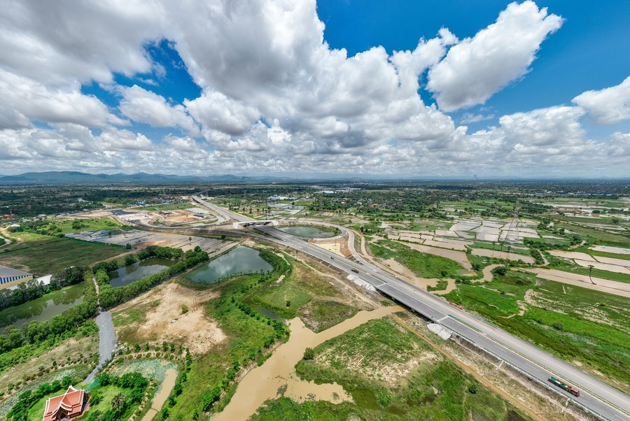 Projeto Phnom Penh-Sihanoukville Expressway na província de Kampong Speu, Camboja