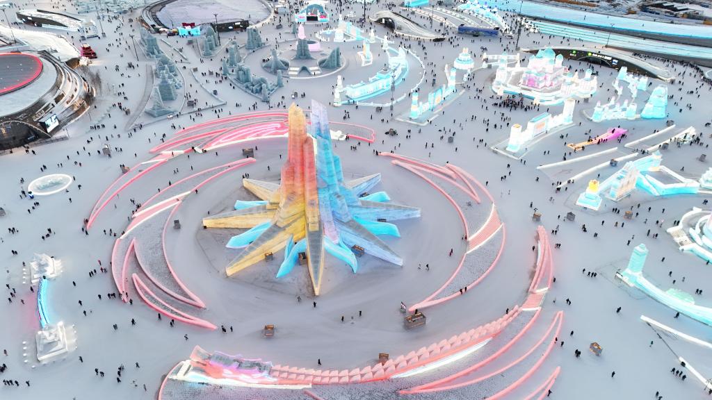 Maior parque de gelo e neve do mundo abre em Harbin em 17 de dezembro