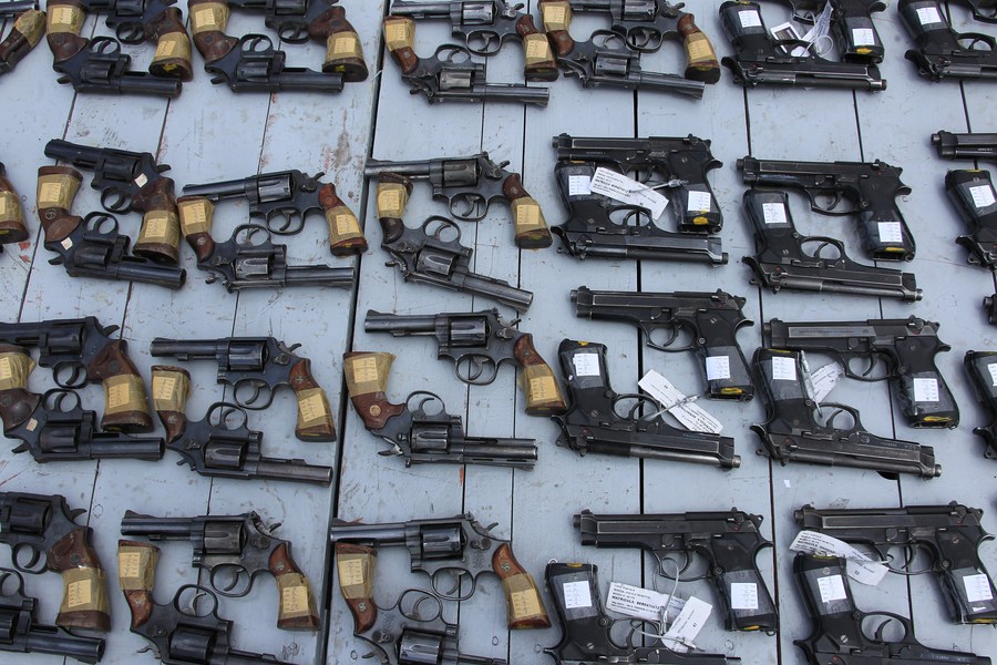 China publica livro branco sobre controle de armas na nova era