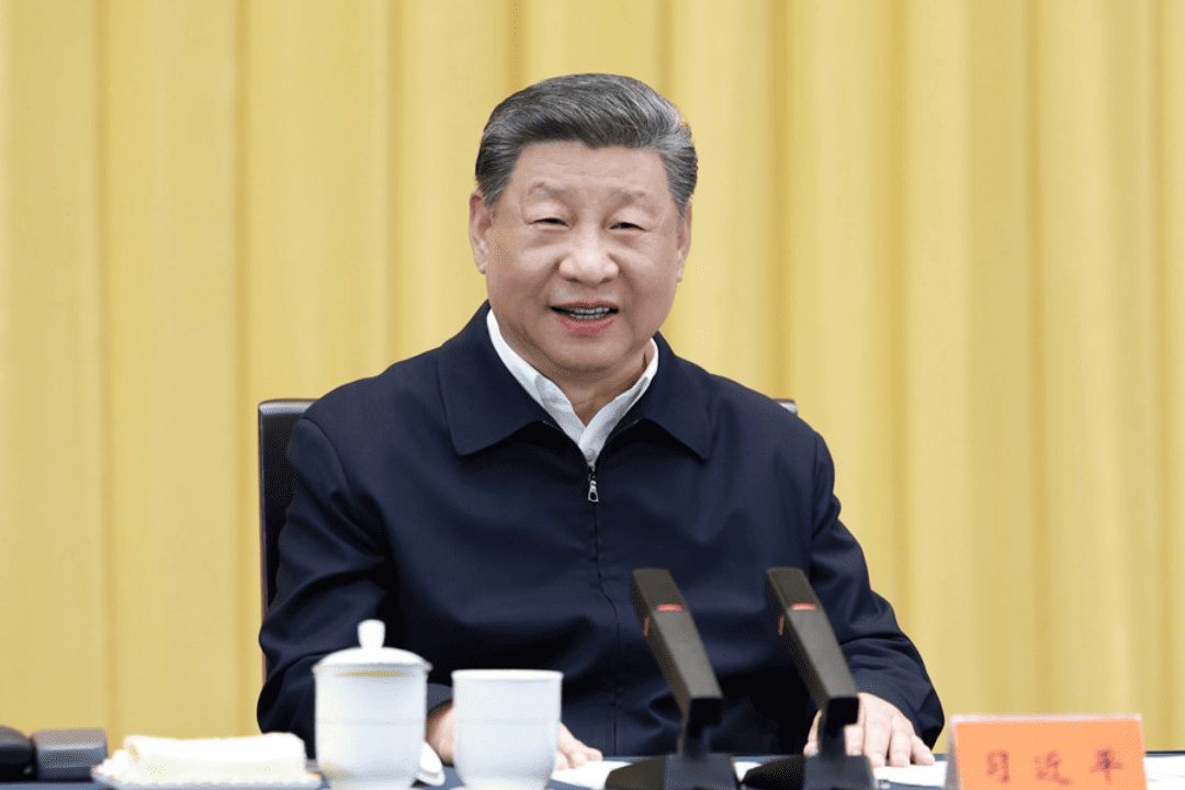 Xi preside reunião do Birô Político para debater 15º Plano Quinquenal