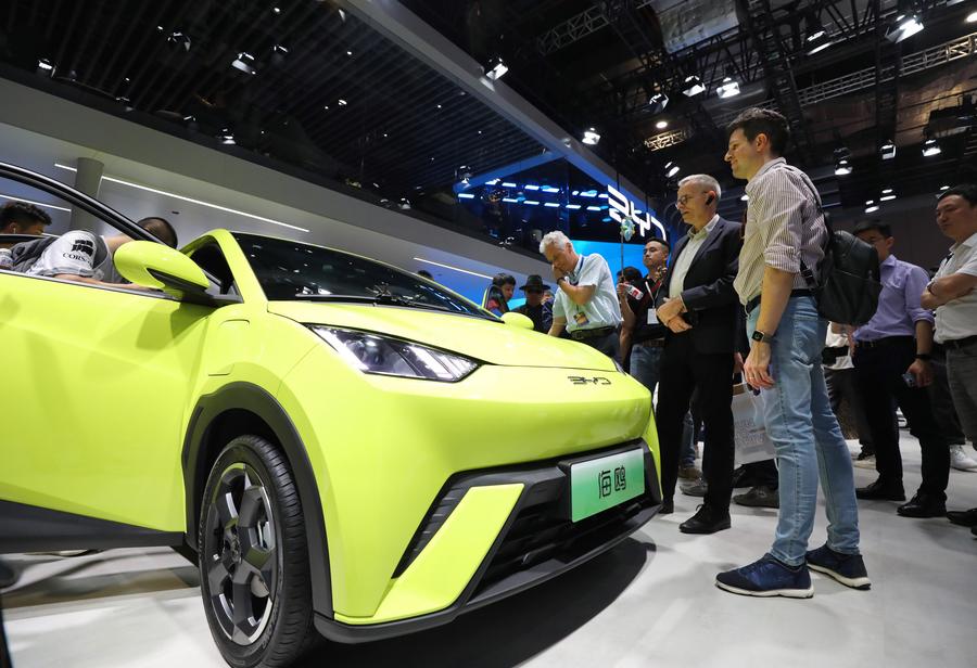 Exportações chinesas de veículos de nova energia mais que dobram em maio