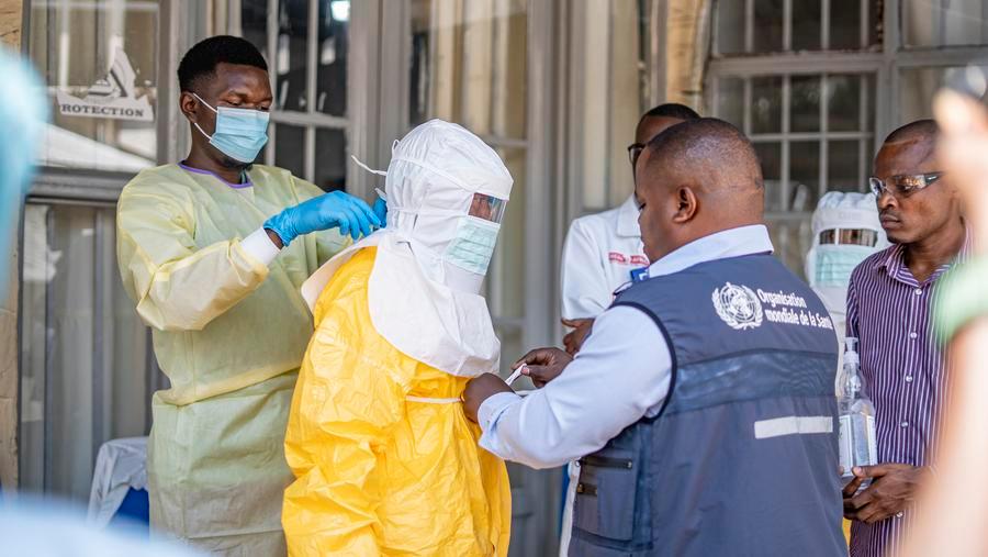 China envia ajuda emergencial e médicos extras contra surto de Ebola