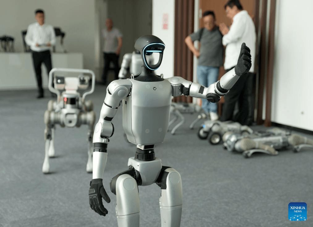 IPO da Unitree levanta R$ 4,6 bilhões e consolida liderança da China em robôs humanoides