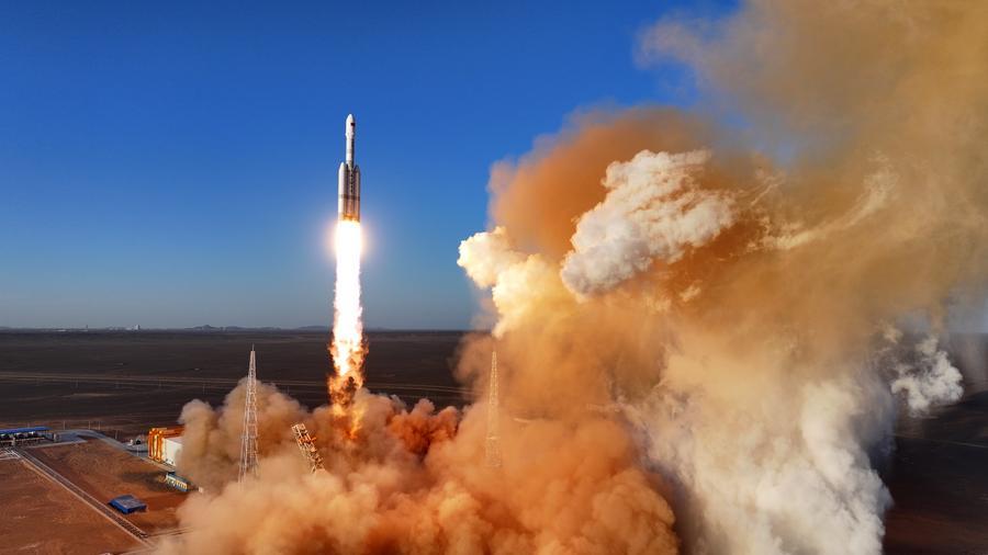 China testa novo “ônibus espacial” para satélites