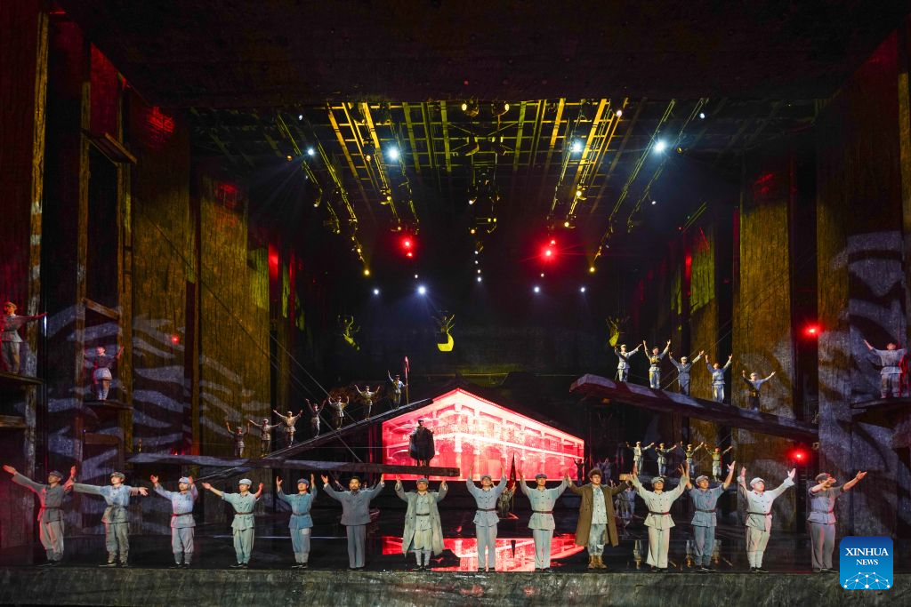 Zunyi usa teatro imersivo para contar a Longa Marcha aos jovens