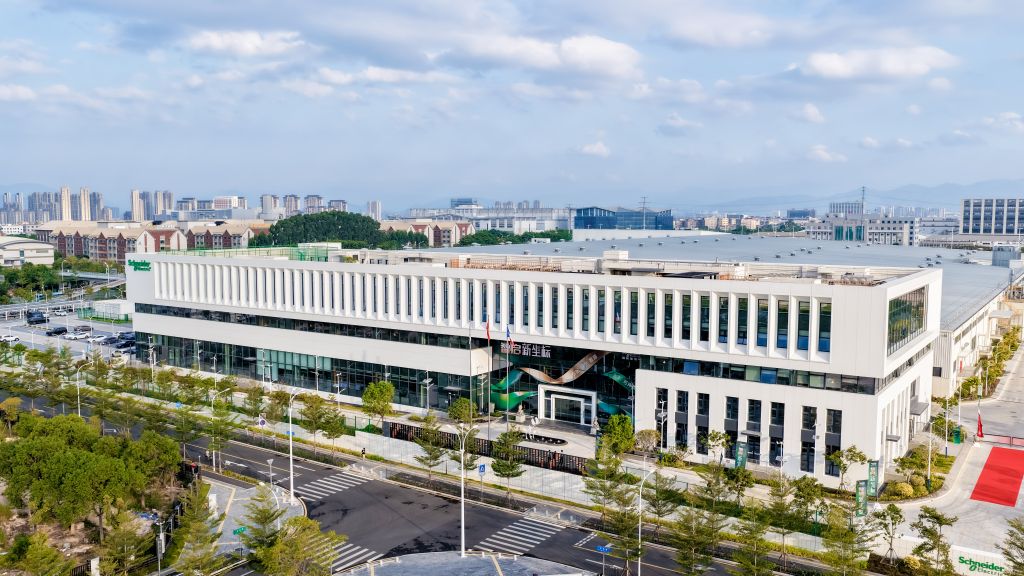 Schneider Electric abre em Xiamen sua maior fábrica de média tensão